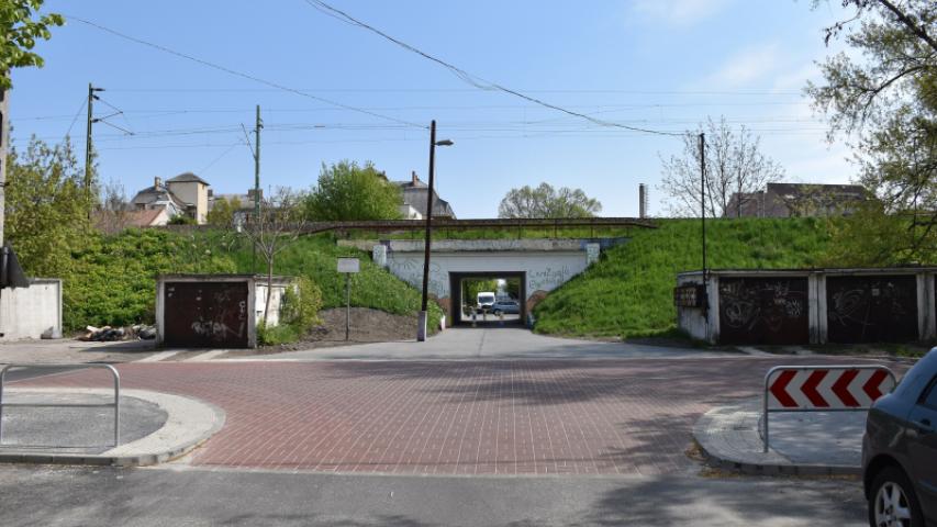 underpass