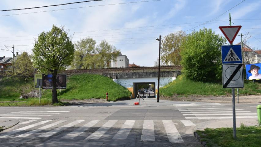 underpass